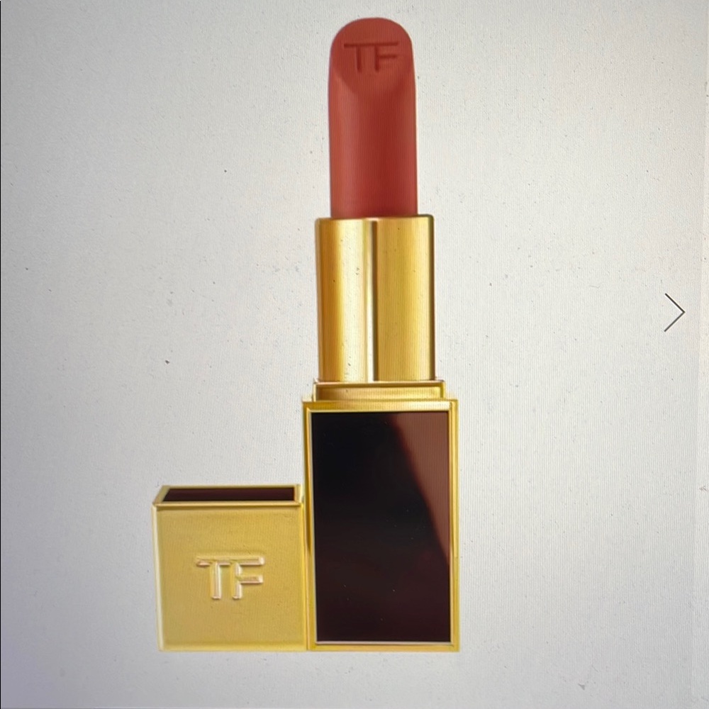 🌟Tom Ford Lipstick in a rosy brown shade 100 100. Brand new in box.